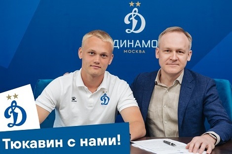 Константин Тюкавин подписал новый контракт!